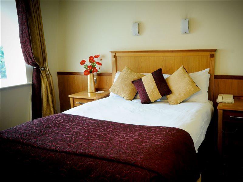 Bush Hotel County Leitrim Exterior foto