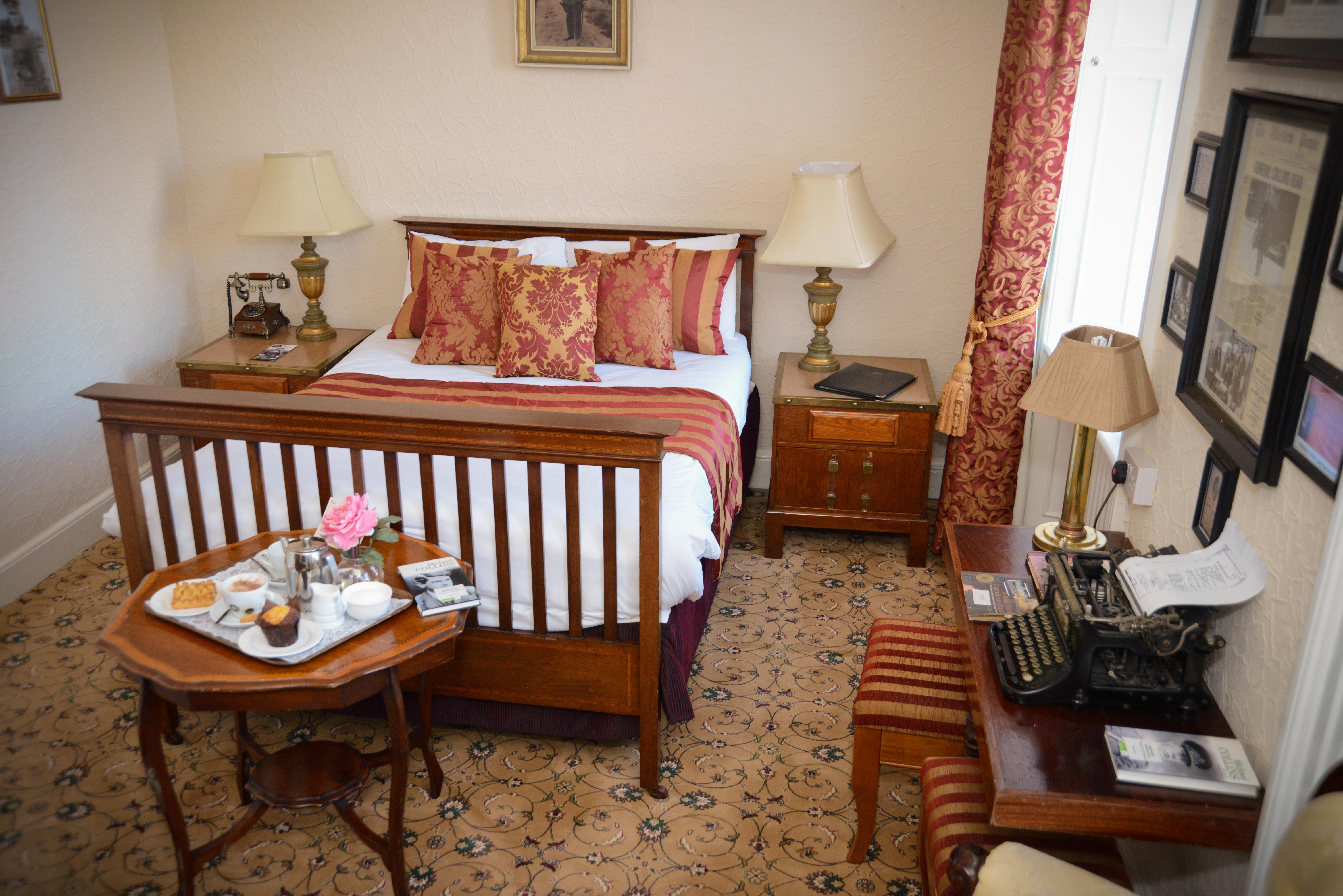 Bush Hotel County Leitrim Exterior foto
